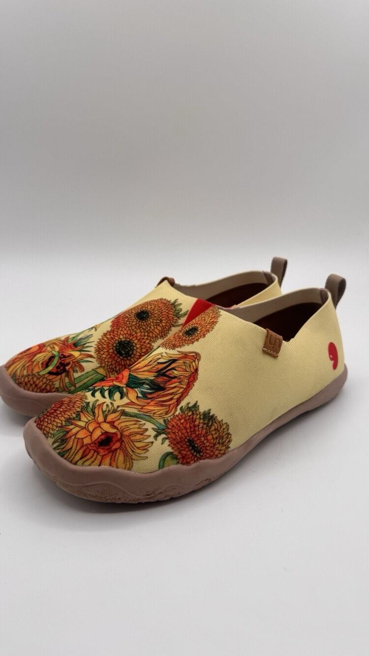 Uin Size 10 Painted Sunflower Stretchy Elastic Monet Style Shoes Some Spots